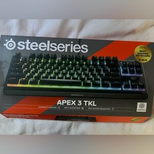 Black Gaming Keyboard with USB Connection